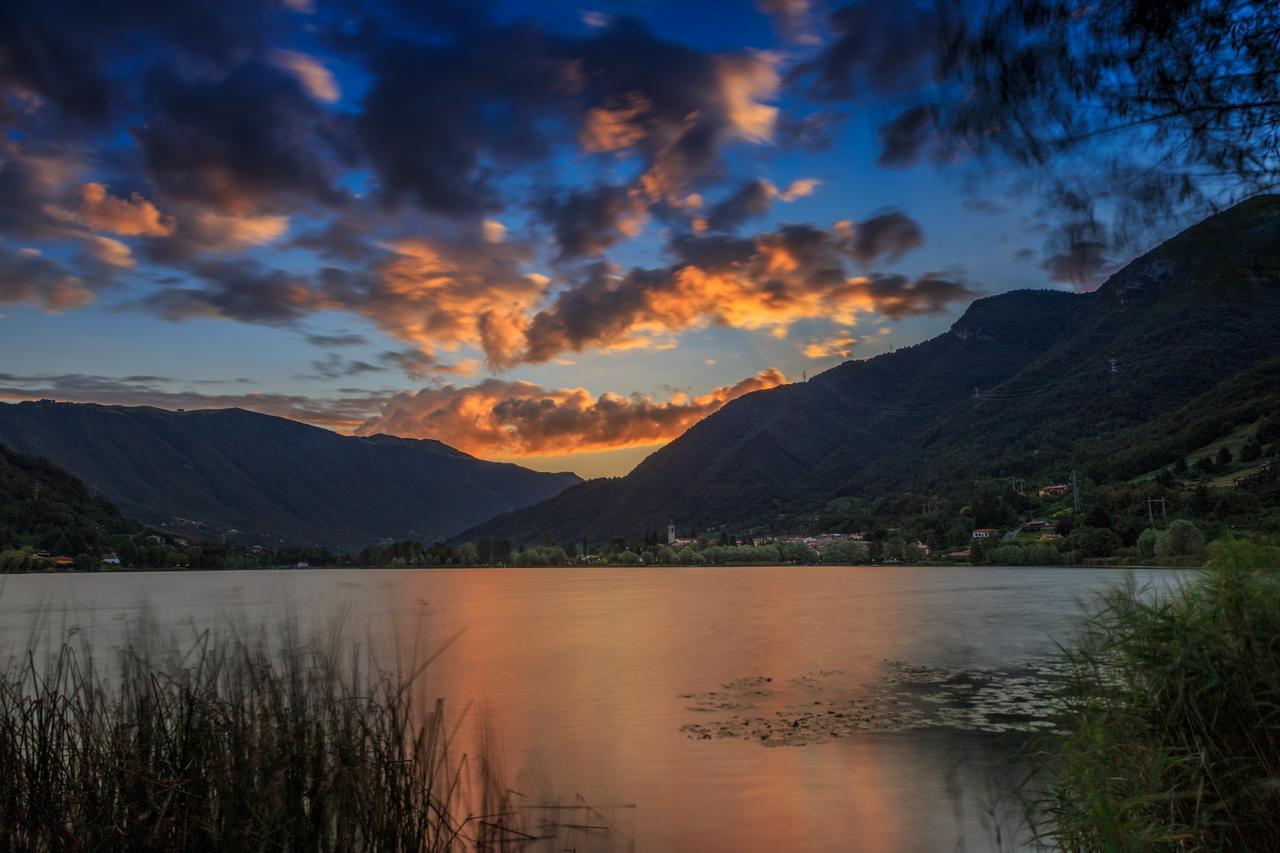 Casa Vacanza Residence Lago Di Endine Monasterolo del Castello Exterior foto